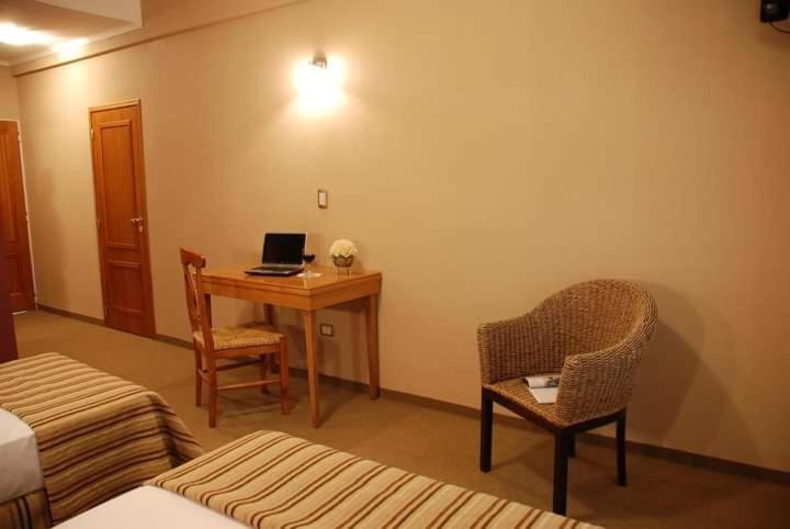Catange Hotel Charata Exteriör bild